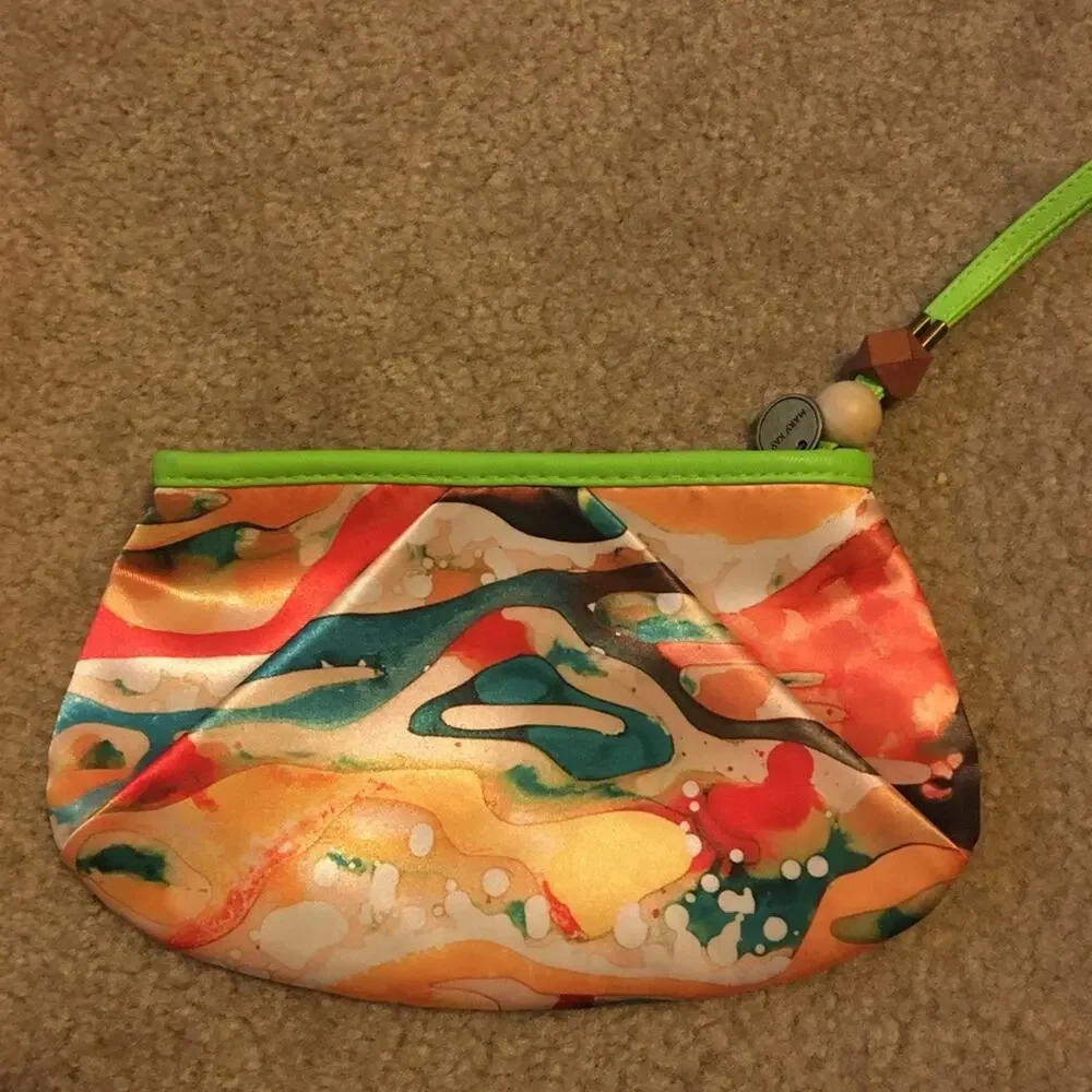 Mary Kay Zippered Make Up Bag With Wood Beads.